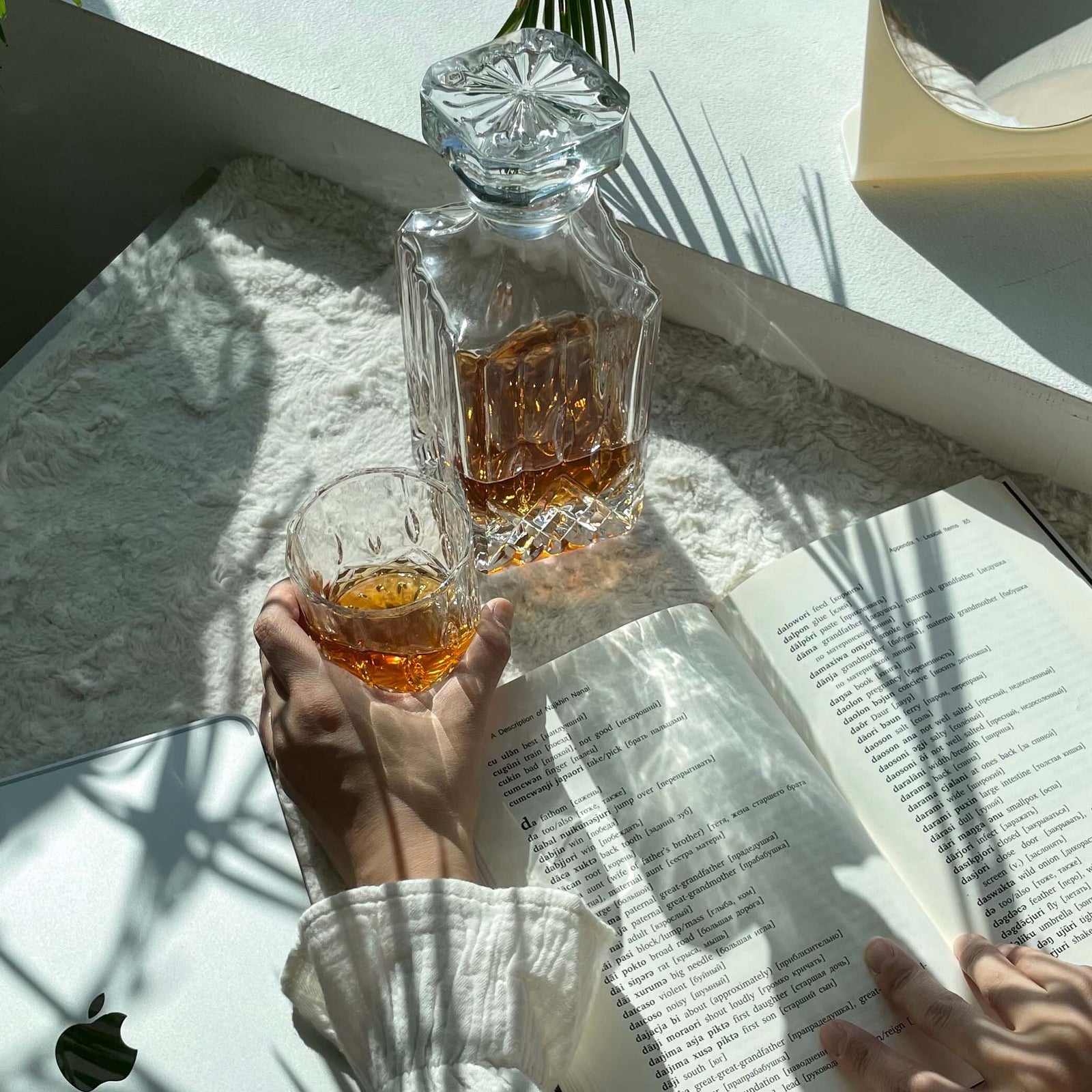 Gift for Christmas, Birthdays, Anniversaries, and Weddings - GoodGlassware Whiskey Decanter Set with Glasses