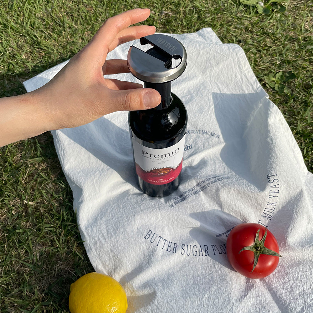 Vintorio Metal Wine Foil Cutter - Open wine bottles without a scratch!