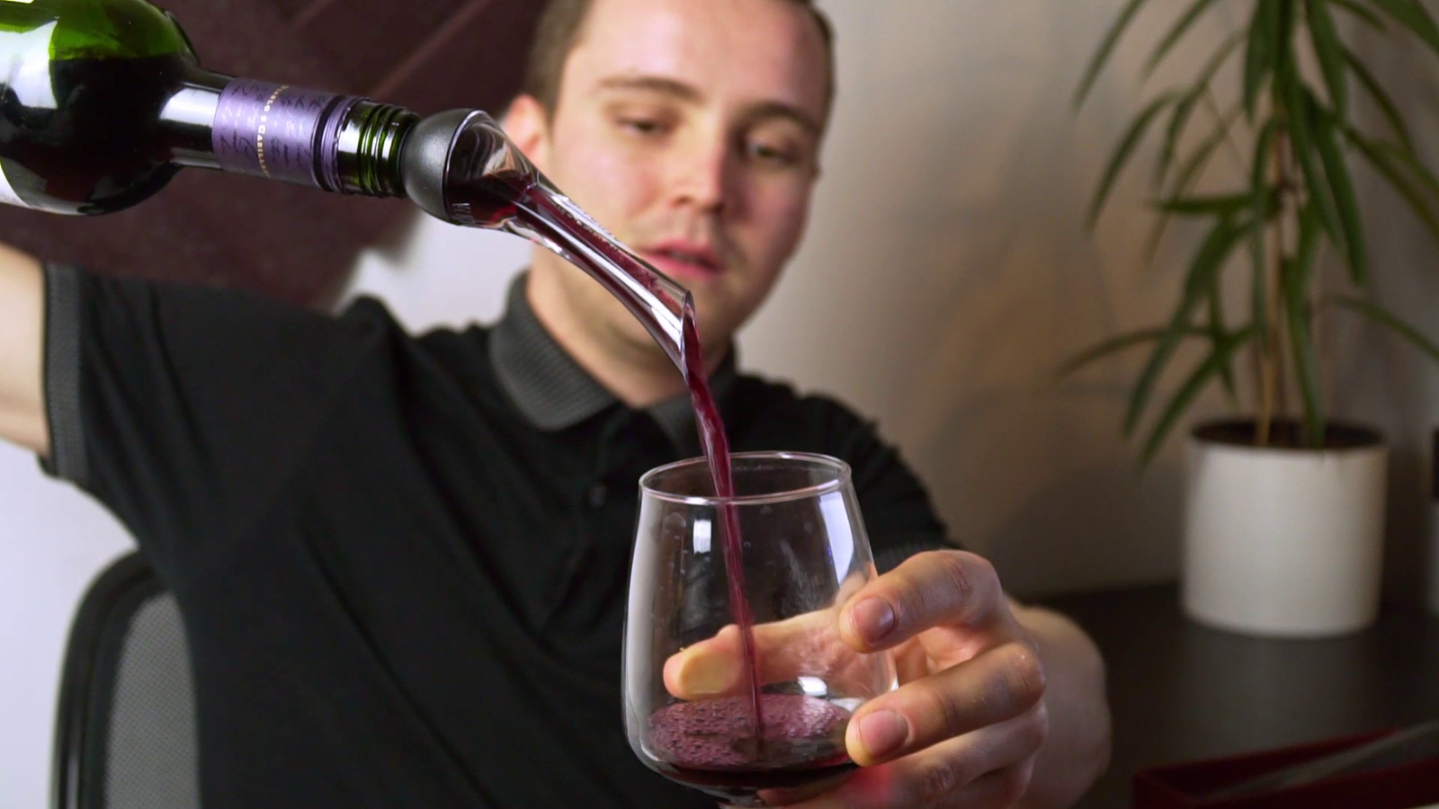 Vintorio Wine Aerator Pourer - Taste Test