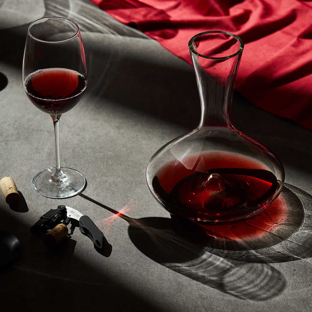 Vintorio Citadel Crystal Wine Decanter with Stopper Lid