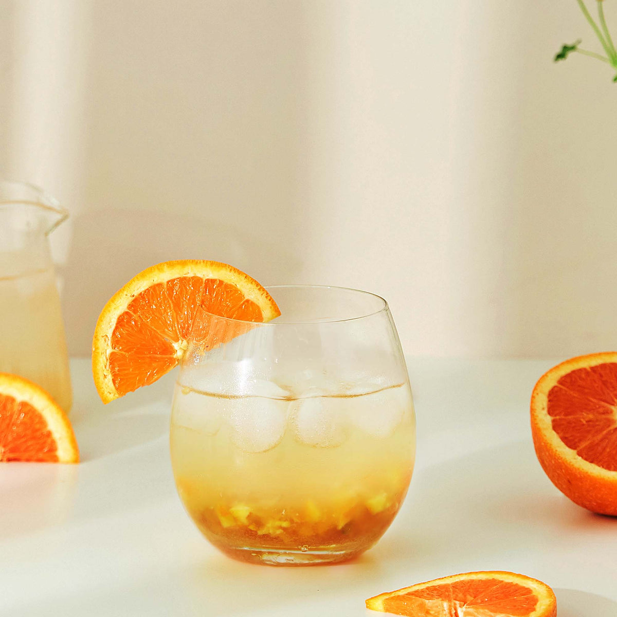 Vintorio GoodGlassware Stemless Wine Glasses (Set of 4) with orange juice 