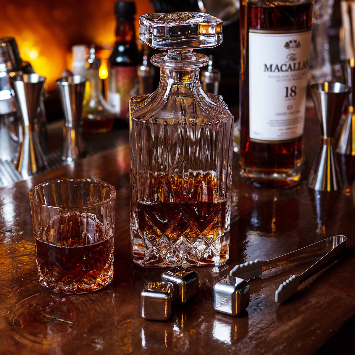 Vintorio GoodGlassware Whiskey Glasses and Decanter with Whiskey Stones